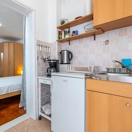 Katarina Apartment *
