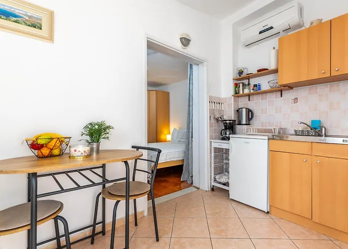 Katarina * باشْكا